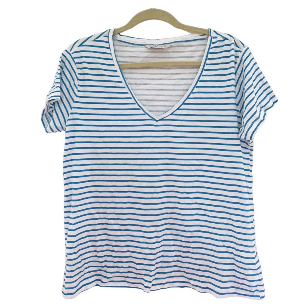Women’s V-Neck Striped Shirt
